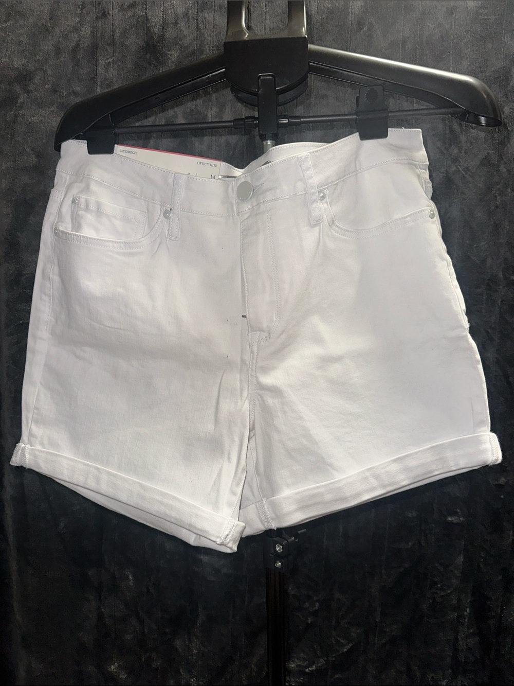 Seven7 White Rolled-Hem Denim Shorts